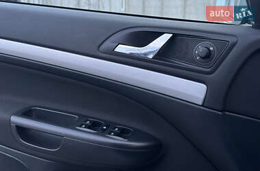 Универсал Skoda Octavia 2012 в 
