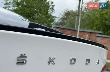 Ліфтбек Skoda Octavia 2020 в 