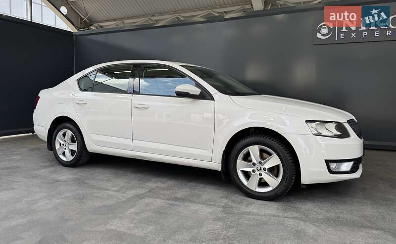 Лифтбек Skoda Octavia 2016 в Киеве