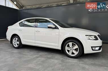 Лифтбек Skoda Octavia 2016 в 