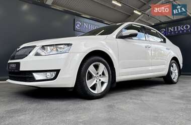 Лифтбек Skoda Octavia 2016 в 