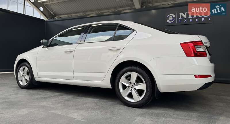 Лифтбек Skoda Octavia 2016 в Киеве