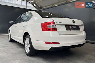 Лифтбек Skoda Octavia 2016 в 
