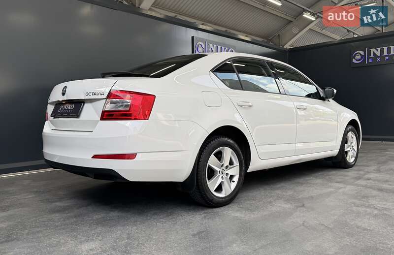 Лифтбек Skoda Octavia 2016 в Киеве
