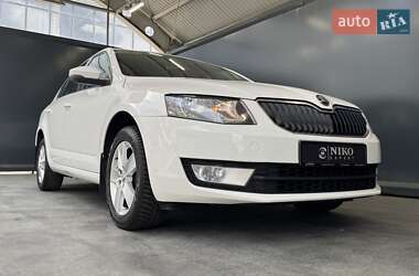 Лифтбек Skoda Octavia 2016 в 