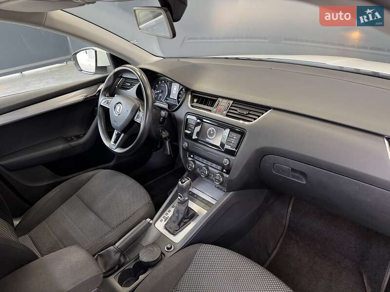 Лифтбек Skoda Octavia 2016 в Киеве