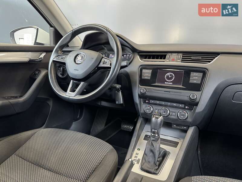 Лифтбек Skoda Octavia 2016 в Киеве