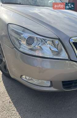 Лифтбек Skoda Octavia 2010 в 