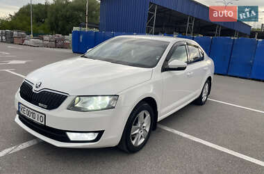 Лифтбек Skoda Octavia 2016 в 