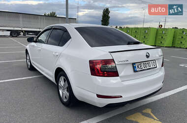 Лифтбек Skoda Octavia 2016 в 