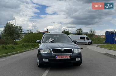 Лифтбек Skoda Octavia 2006 в Дрогобыче