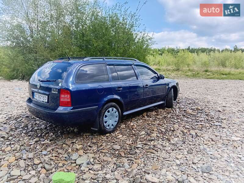 Універсал Skoda Octavia 2002 в Надвірній
