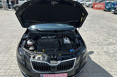 Універсал Skoda Octavia 2017 в 