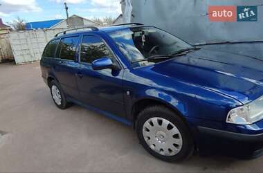 Универсал Skoda Octavia 2010 в 