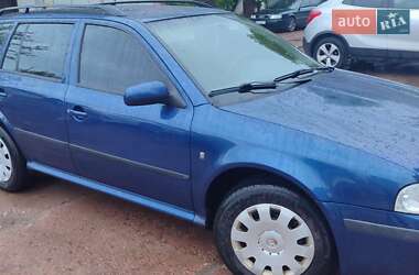 Универсал Skoda Octavia 2010 в 