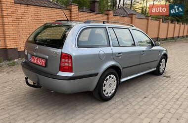 Универсал Skoda Octavia 2003 в 