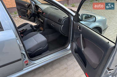 Универсал Skoda Octavia 2003 в 