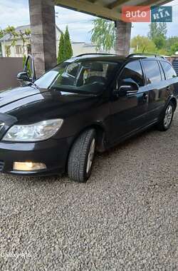 Универсал Skoda Octavia 2010 в Тячеве