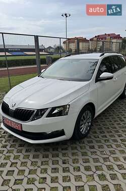 Универсал Skoda Octavia 2017 в 