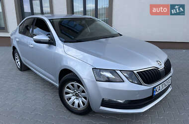 Лифтбек Skoda Octavia 2018 в Киеве