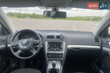 Универсал Skoda Octavia 2012 в 