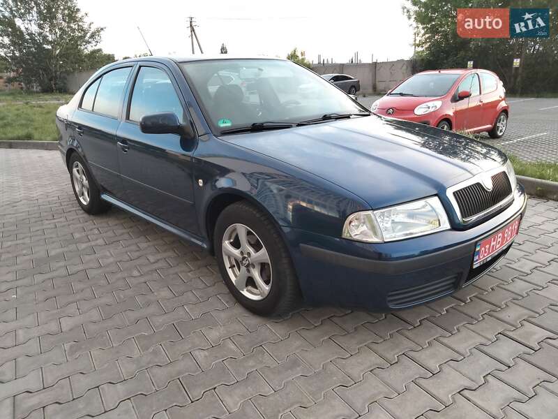 Лифтбек Skoda Octavia 2008 в 