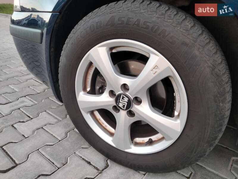 Ліфтбек Skoda Octavia 2008 в Полтаві