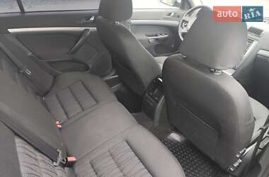 Универсал Skoda Octavia 2009 в 