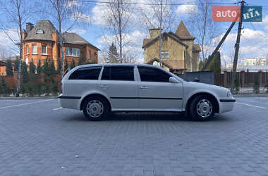 Универсал Skoda Octavia 2001 в 
