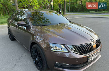 Лифтбек Skoda Octavia 2017 в Запорожье