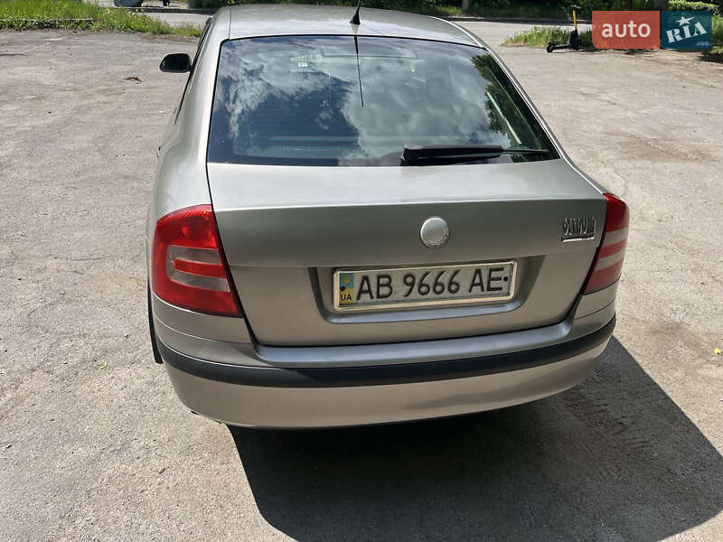 Лифтбек Skoda Octavia 2008 в Виннице