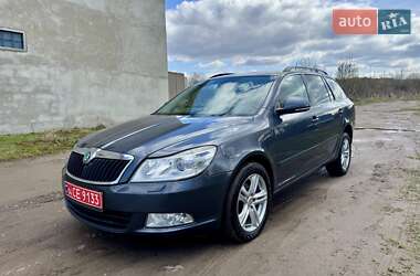 Универсал Skoda Octavia 2011 в Калуше