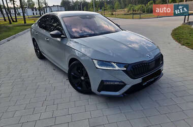 Ліфтбек Skoda Octavia 2021 в 