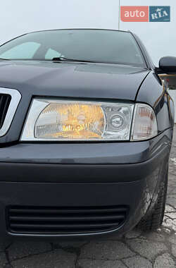 Універсал Skoda Octavia 2010 в 