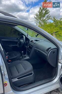 Универсал Skoda Octavia 2010 в 