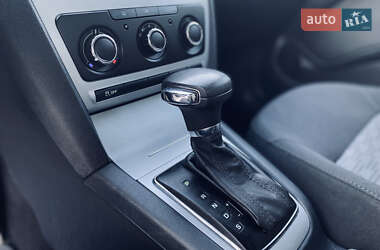 Ліфтбек Skoda Octavia 2012 в 