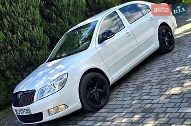 Ліфтбек Skoda Octavia 2012 в 