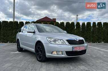 Універсал Skoda Octavia 2012 в 