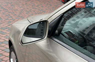 Лифтбек Skoda Octavia 2005 в 