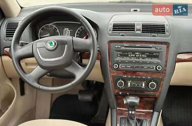Універсал Skoda Octavia 2009 в 