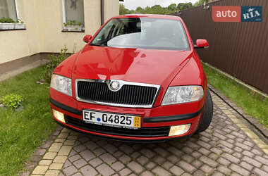 Лифтбек Skoda Octavia 2008 в 
