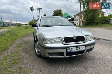 Универсал Skoda Octavia 2000 в Иваничах