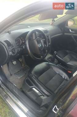Лифтбек Skoda Octavia 2010 в Костополе