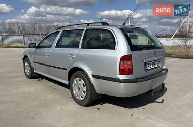 Универсал Skoda Octavia 2009 в 