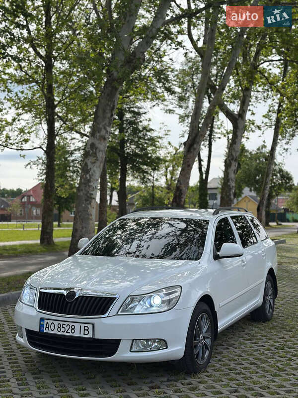 Универсал Skoda Octavia 2013 в 
