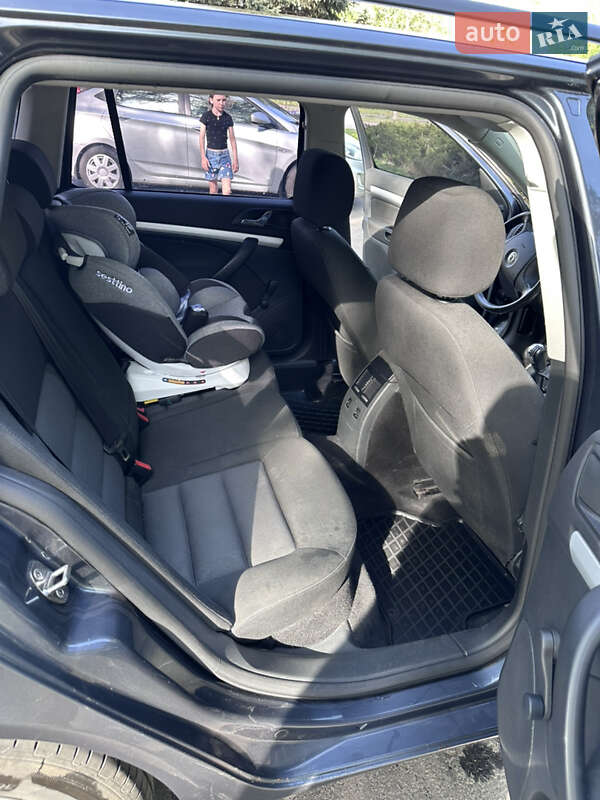 Універсал Skoda Octavia 2008 в Черкасах