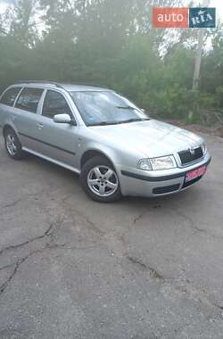Универсал Skoda Octavia 2002 в Городище