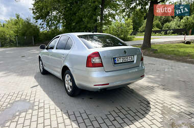 Лифтбек Skoda Octavia 2009 в 