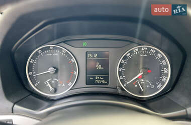 Лифтбек Skoda Octavia 2009 в 