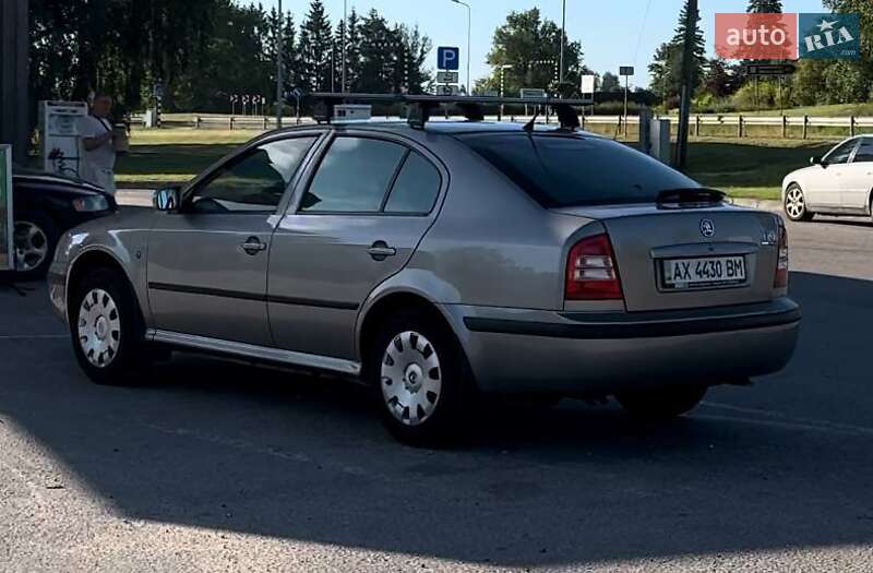 Ліфтбек Skoda Octavia 2008 в Львові
